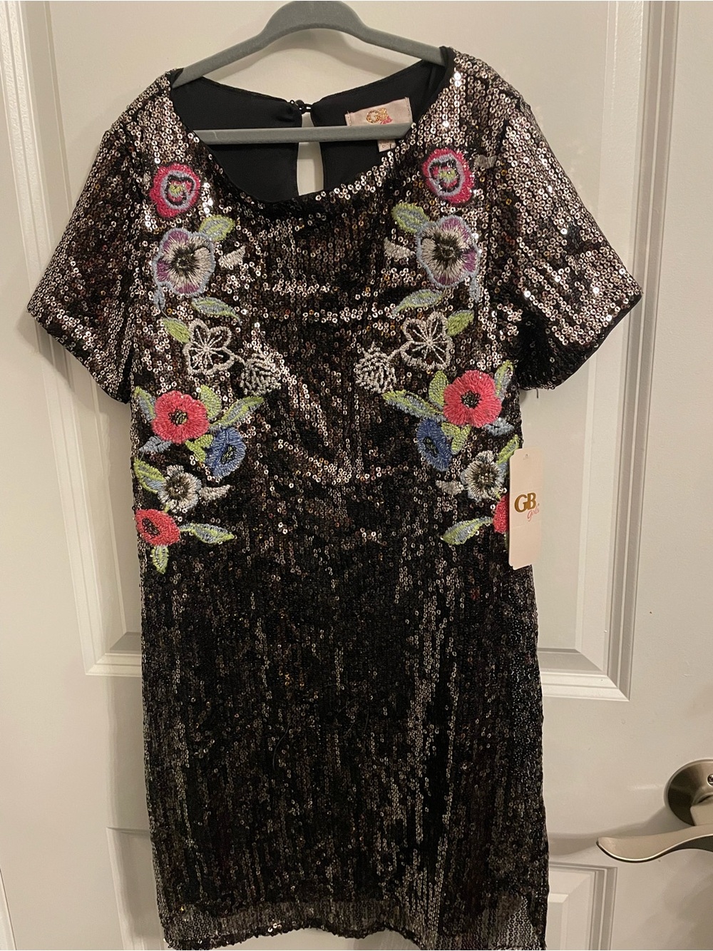 GB Girls NWT Sequenced Floral Party Dress. Size M